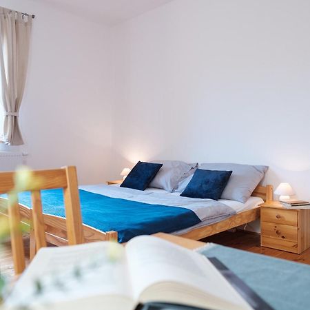 U Stare Cesty Hotel Horní Slavkov Kültér fotó