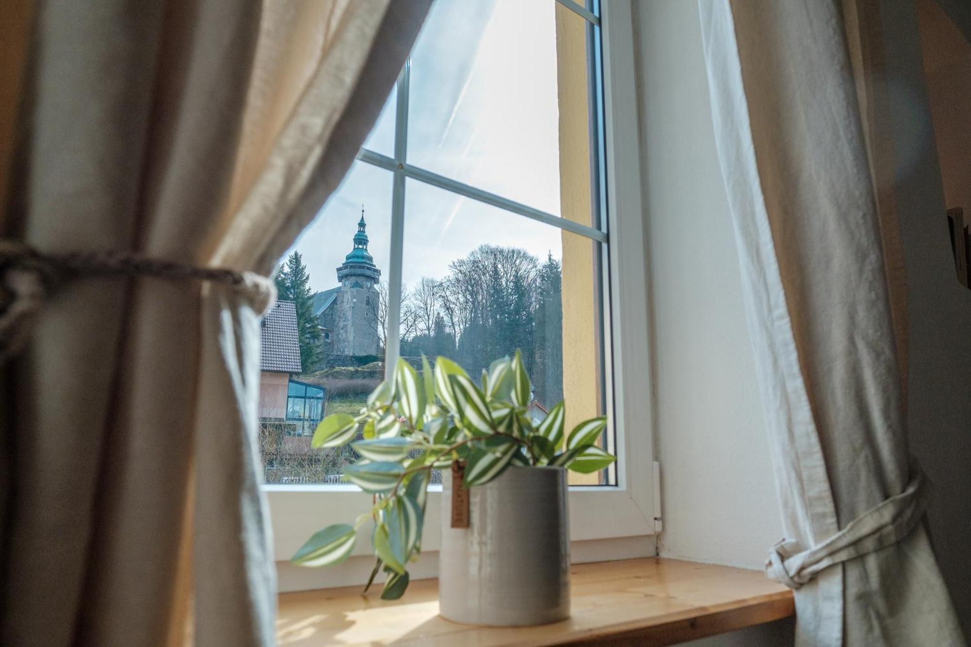 U Stare Cesty Hotel Horní Slavkov Kültér fotó